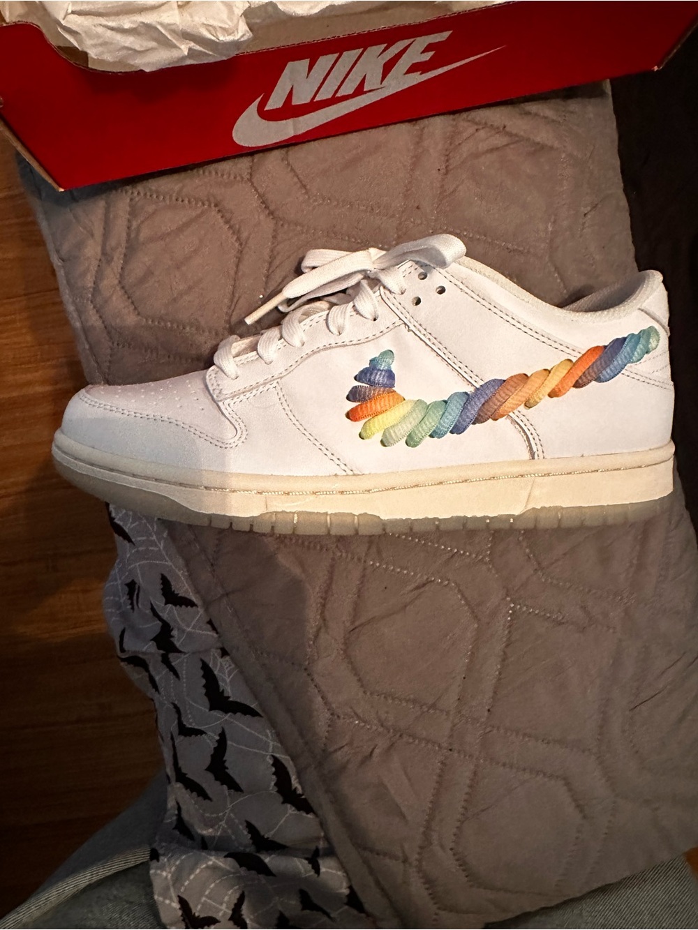 Nike Kids' White Low-Top Sneakers with Rainbow Swoosh size 7y
